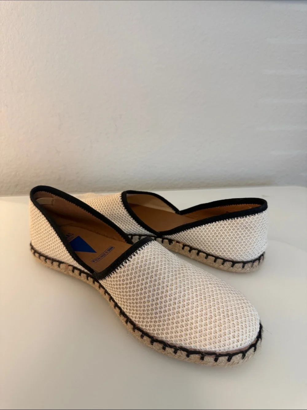 Verbenas Fun Woven Cream Espadrille Flats with Black Trim Size 10 (41) Women